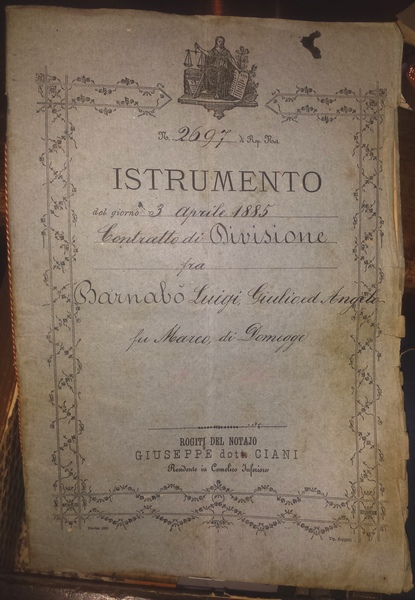 Contratto di divisione dei beni dei signori Luigi Barnabò, Giulio …