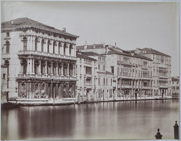 Il Canal Grande davanti a Ca' Rezzonico