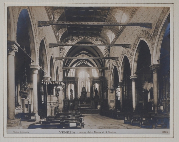 Venezia - Interno della Chiesa di S. Stefano