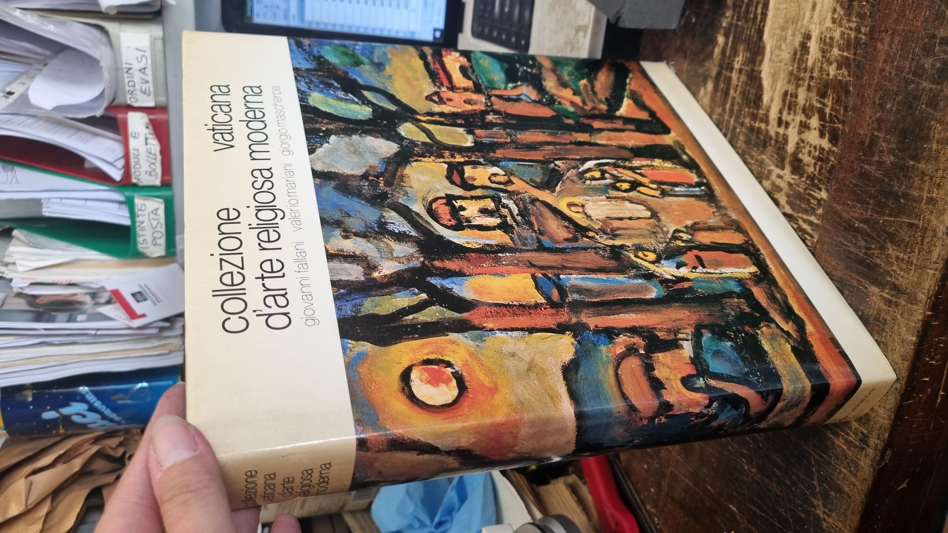 Collezione vaticana d'arte religiosa moderna.