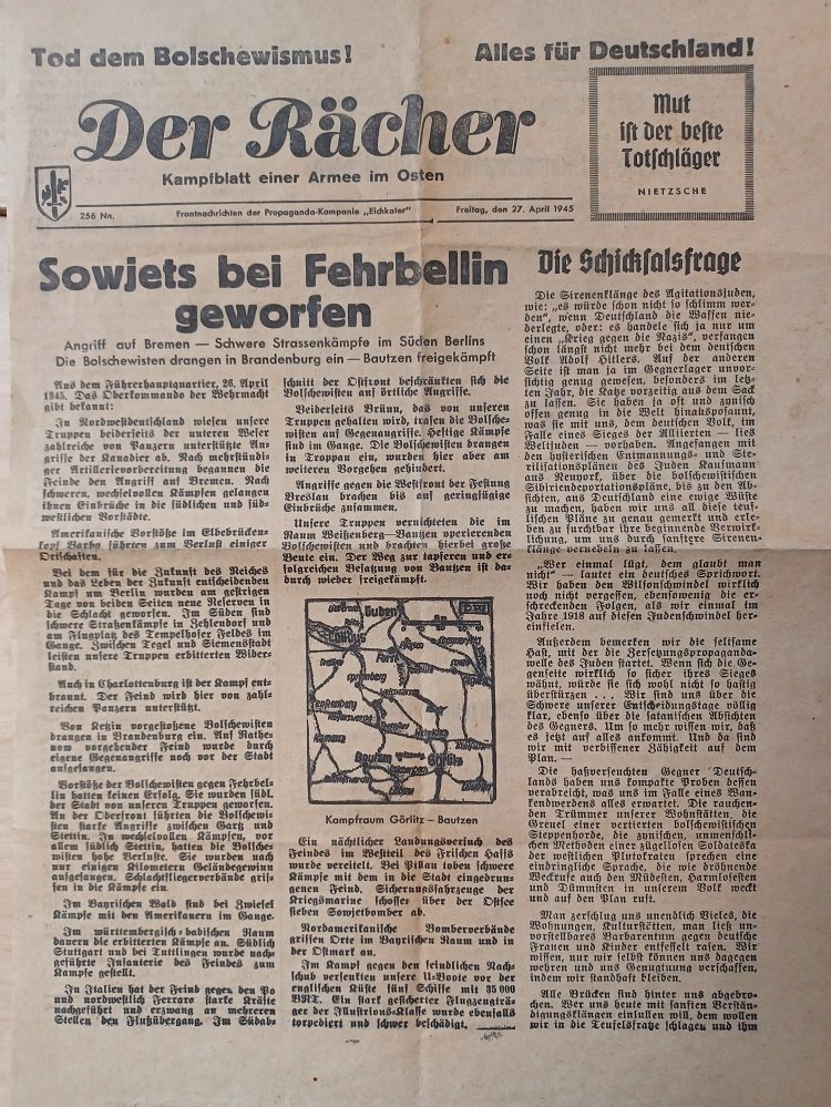 Der Rächer. Kampfblatt einer Armee im Osten. 256 Nn. / …
