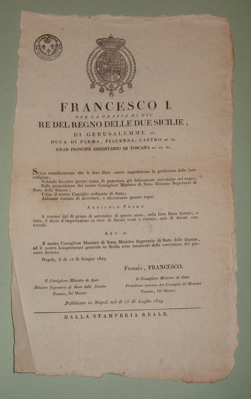 Decreto pubblicato a Napoli il 15 Luglio 1829.