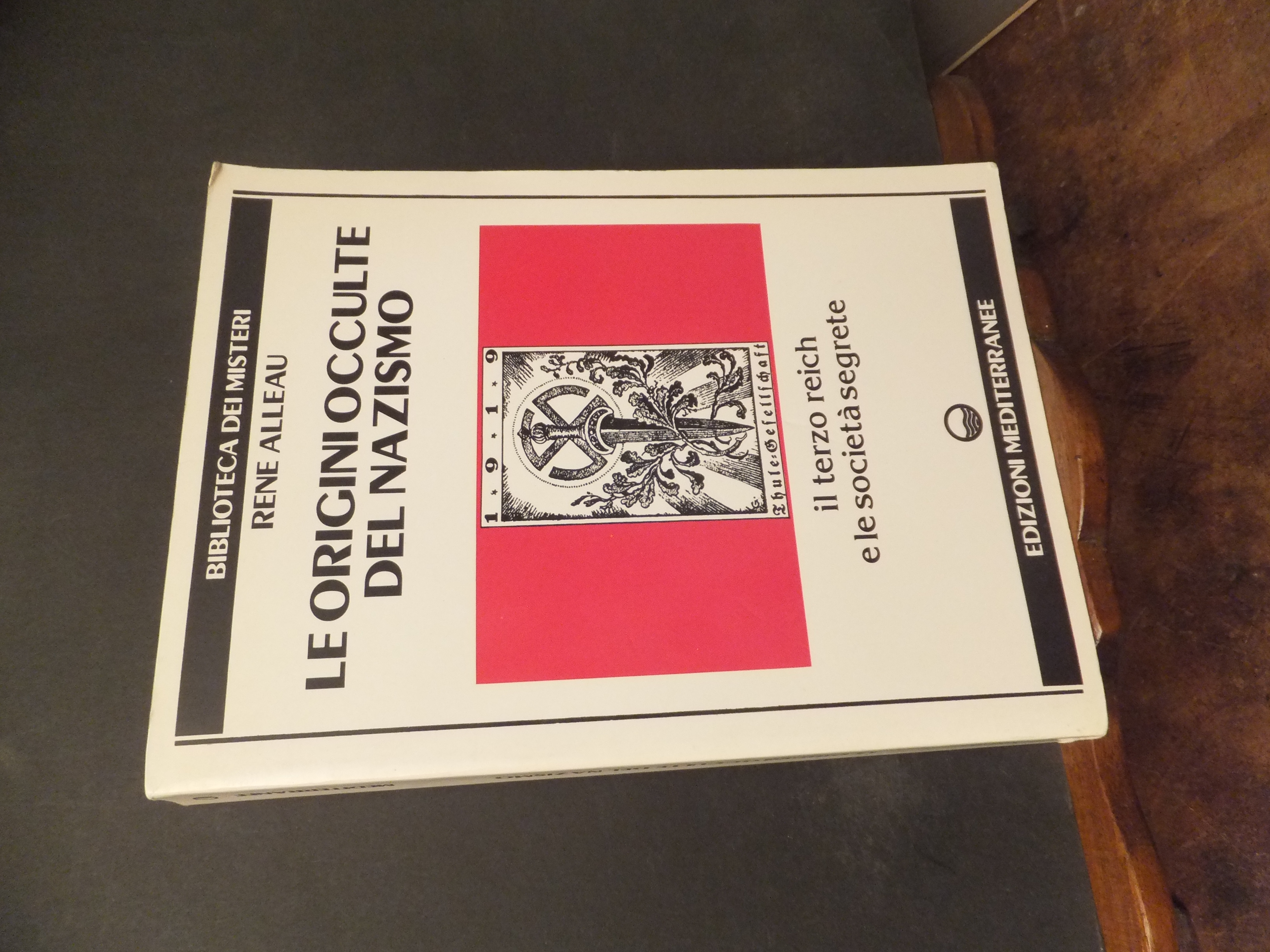 LE ORIGINI OCCULTE DEL NAZISMO - IL TERZO REICH E …