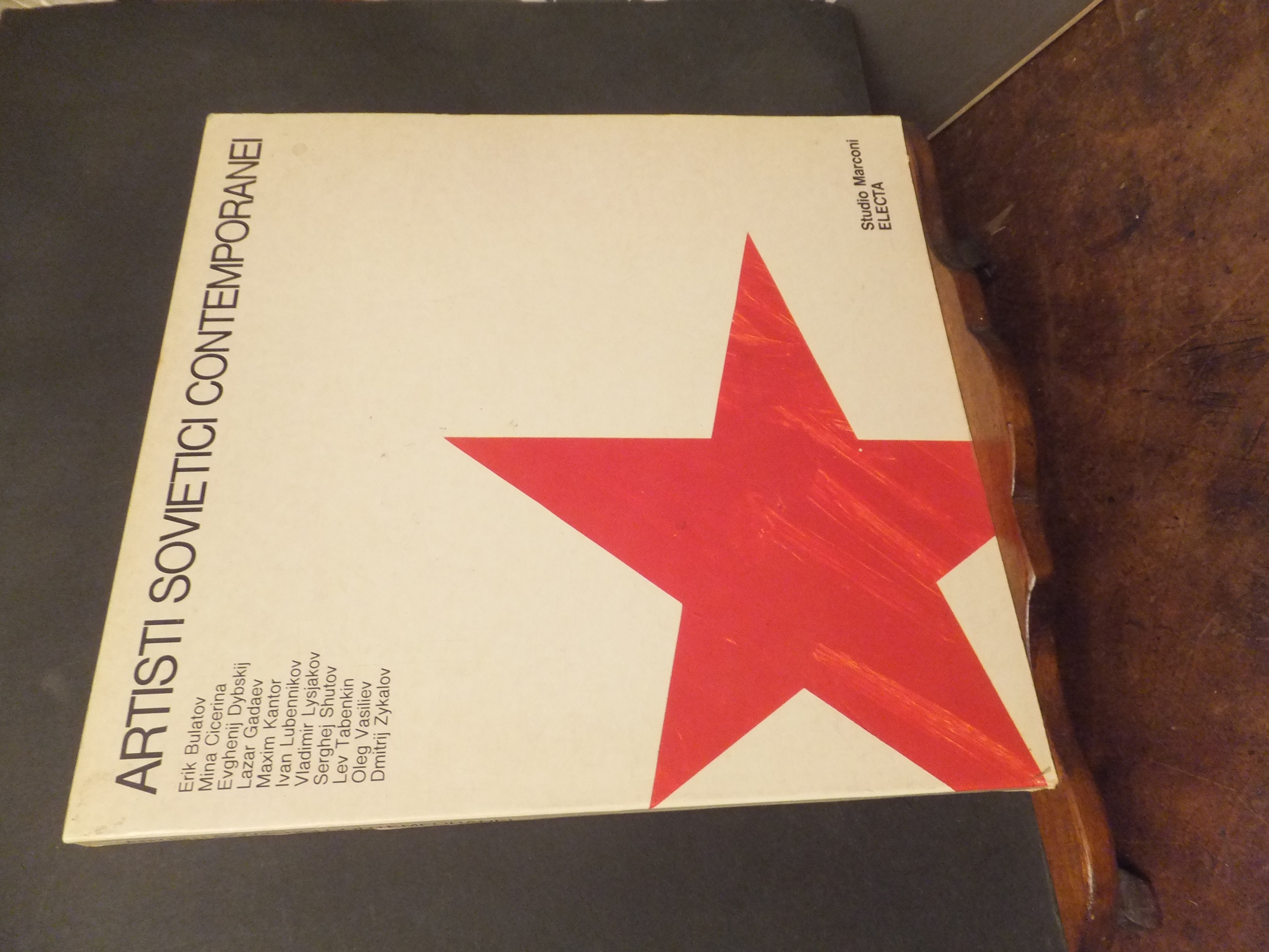 ARTISTI SOVIETICI CONTEMPORANEI