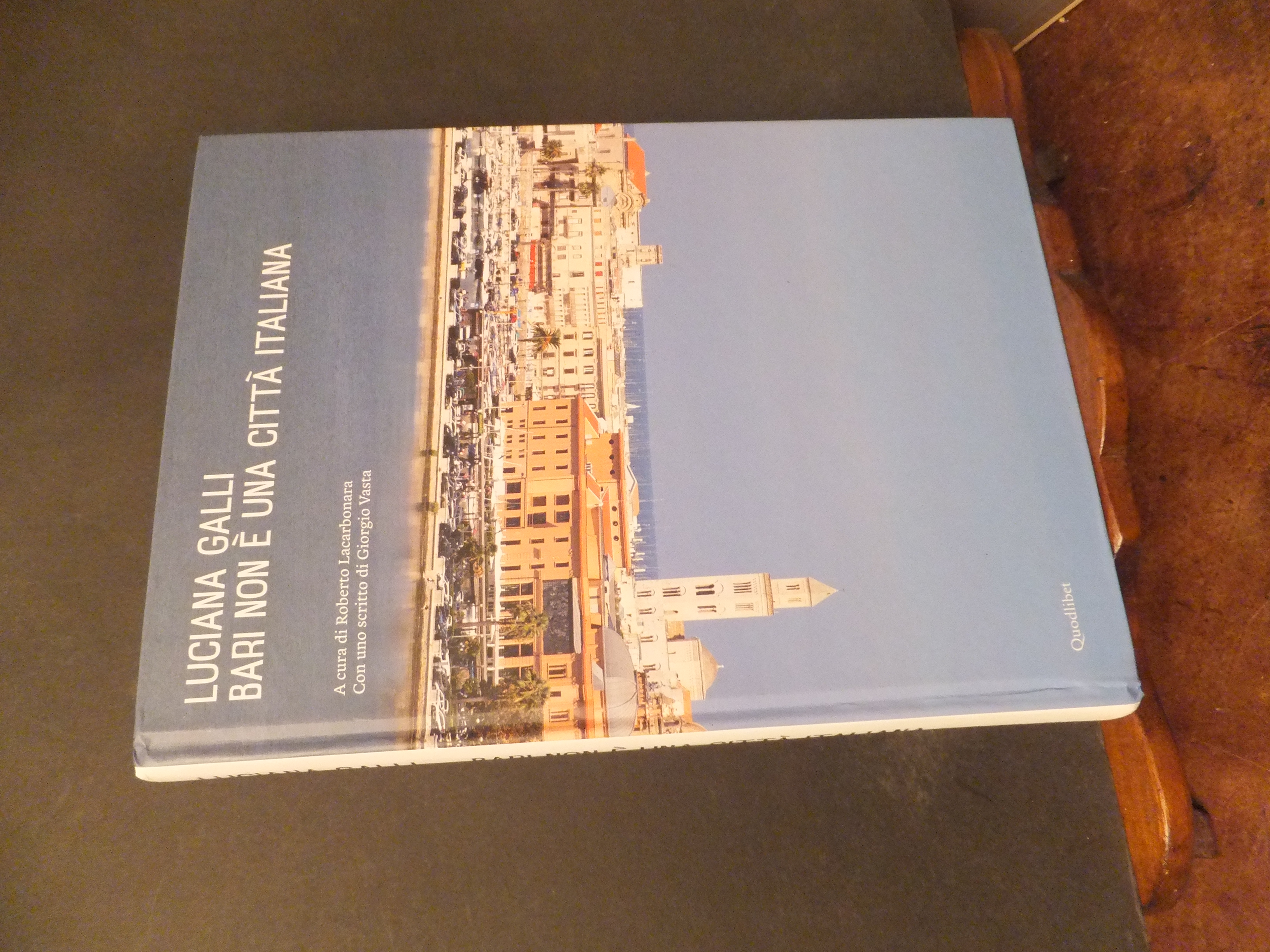 BARI NON È UNA CITTÀ ITALIANA