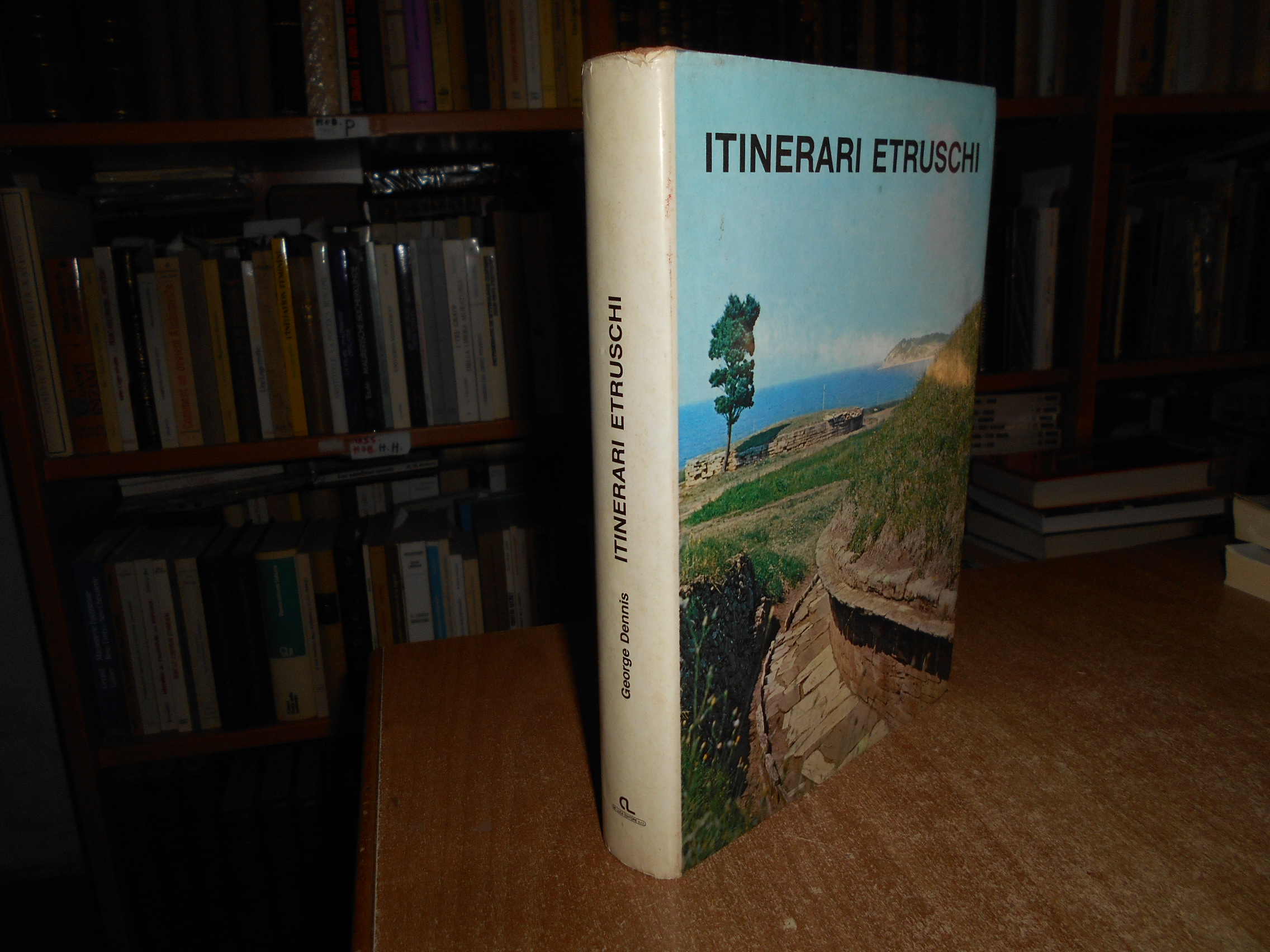 ITINERARI ETRUSCHI. GEORGE DENNIS s.d. (1977)