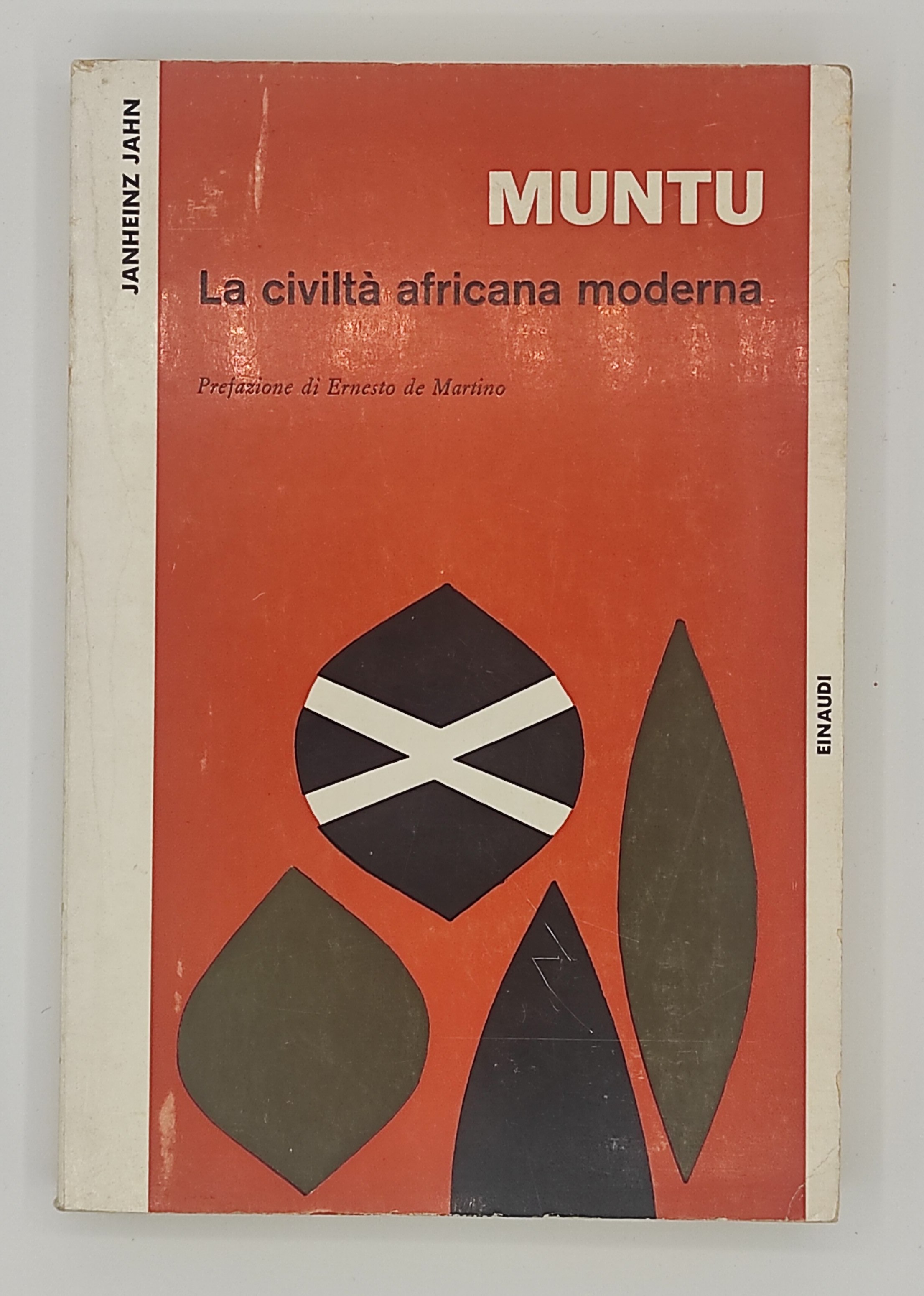 Muntu. La civiltà africana moderna.