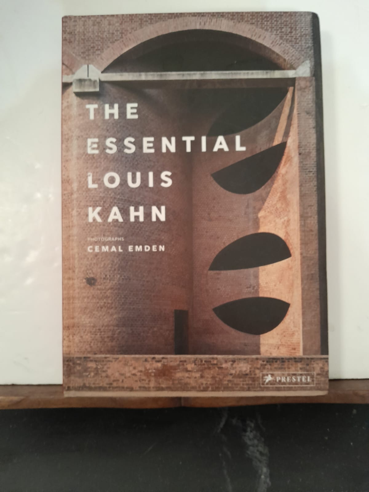 The essential Louis Kahn