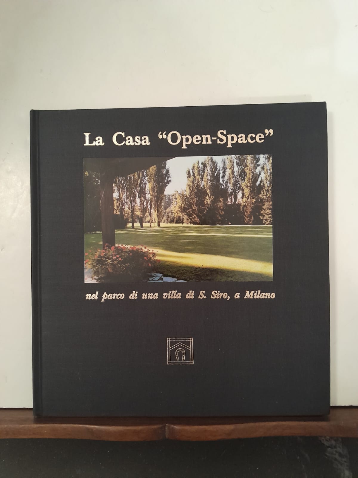 La Casa "Open Space" nel parco di una villa di …