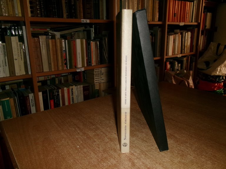 (Rimini) Novecento riminese. Opere d' arte della Cassa di Risparmio. …