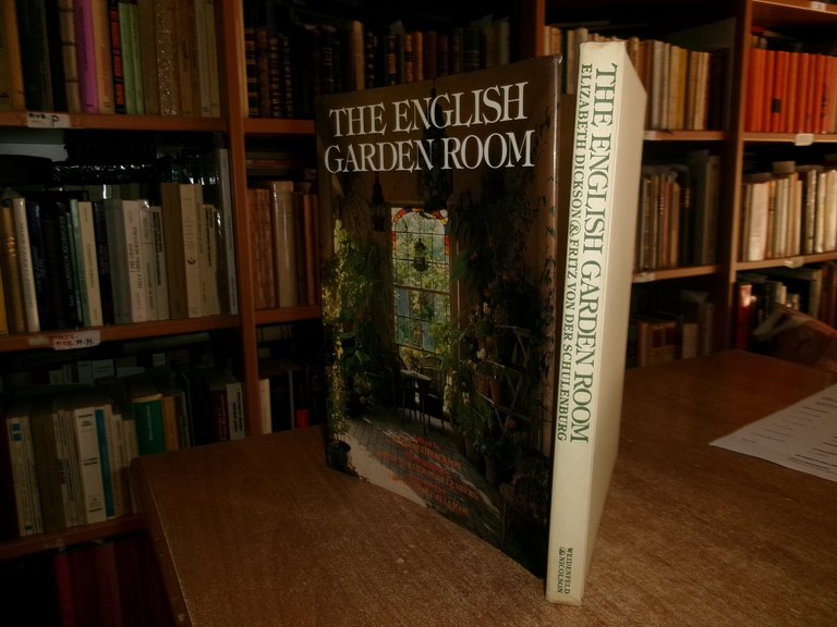 THE ENGLISH GARDEN. ELIZABETH DICKSON 1986