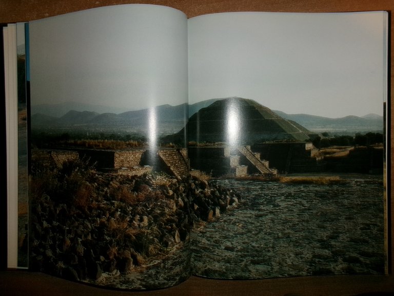 TEOTIHUACAN La Metropoli degli Dei. EDUARDO MATOS MOCTEZUMA 1991
