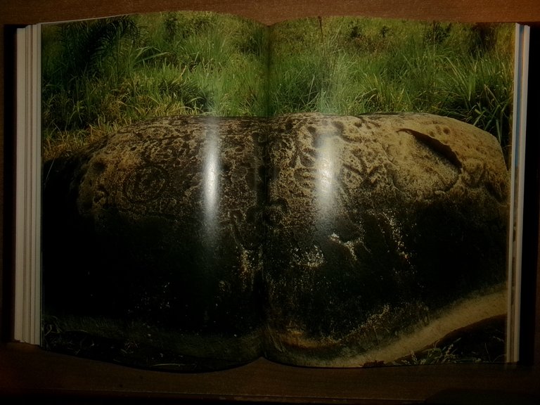 L' Arte dei Primi Americani. JUAN SCHOBINGER 1997