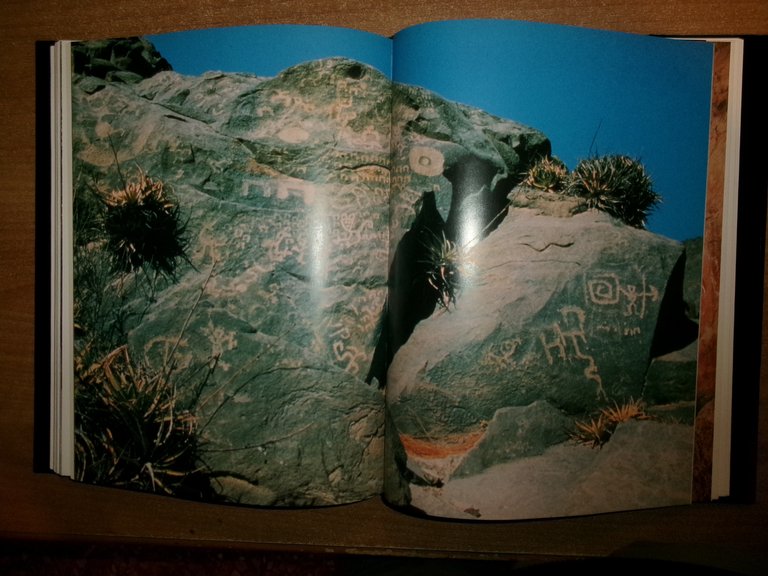 L' Arte dei Primi Americani. JUAN SCHOBINGER 1997