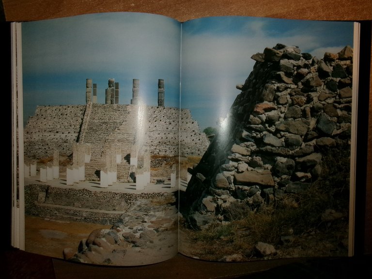 AA. VV. Gli Altopiani delle Guerre XOCHICALCO e TULA. LEONARDO …