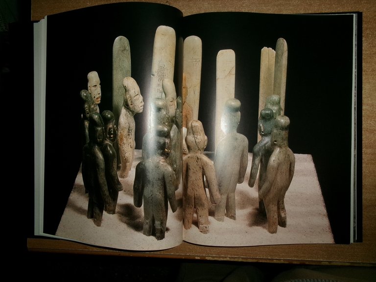 OLMECHI La Cultura Madre. ROMAN PINA CHAN 1989