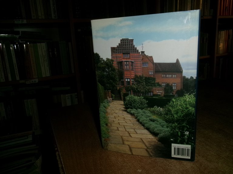 CHURCHILL & CHARTWELL. The Untold Story of... STEFAN BUCZACKI 2007