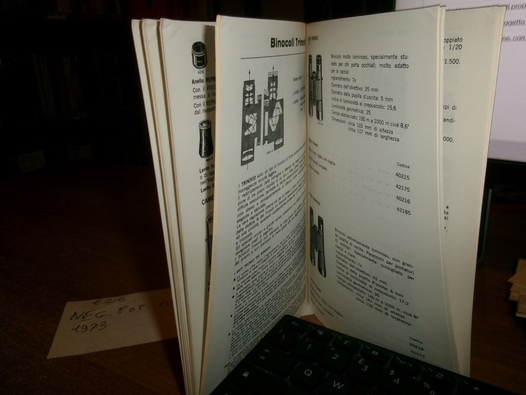 LEICA. Foto-Cine-Ingrandimento-Proiezione-Binocoli. Catalogo generale 1973