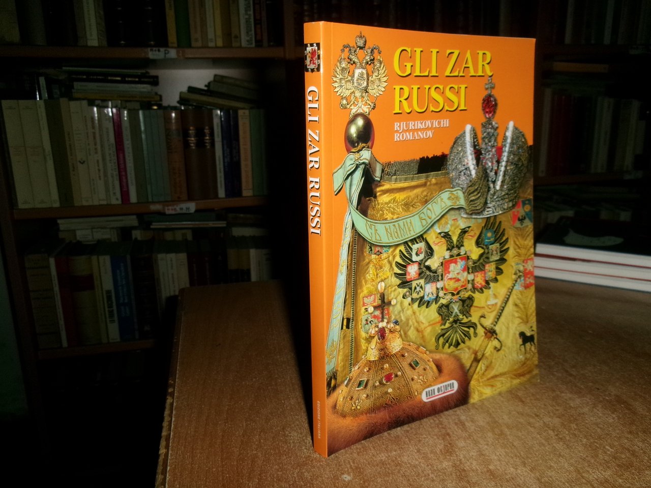 Boris Antonov:Gli zar russi(Ed. in italiano P-2 San Pietroburgo, 2007) …