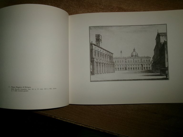 Disegni editi e inediti di PIO PANFILI per le "Vedute …