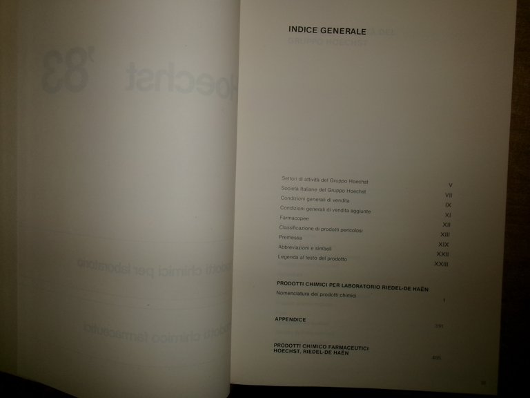 HOECHST '83. Prodotti Chimici per laboratorio...Farmaceutici
