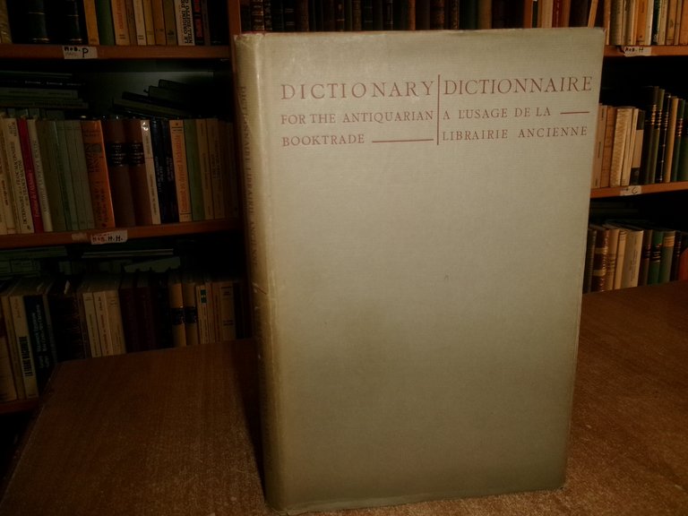 Dictionary for the Antiquarian Booktrade Dictionnaire... Menno Hertzberger 1956