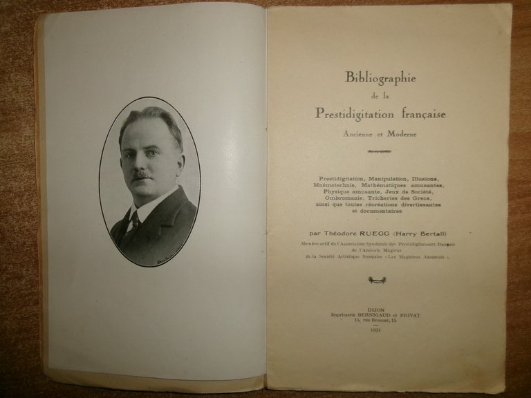 Bibliographie de la Prestidigitation Française Ancienne et Moderne. RUEGG 1931