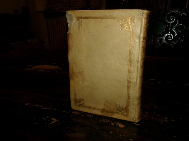 Historiae Marsorum libri tres, una cum eorundem episcoporum catalogo.