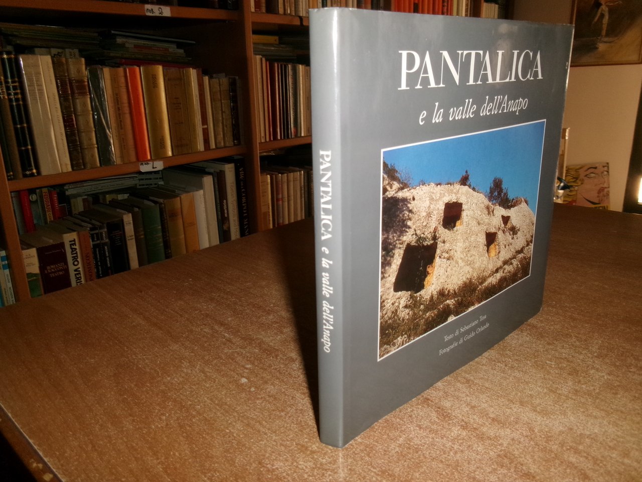 PANTALICA e la valle dell' Anapo. Testo di Sebastiano Tusa …