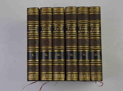 Lettres. avec les notes de tous les commentateurs.