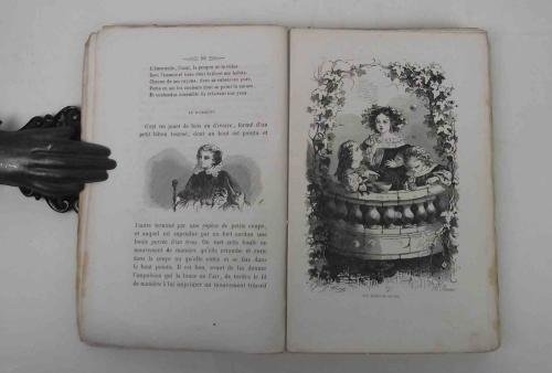 Jeux et exercises des jeunes filles. | Immagine principale