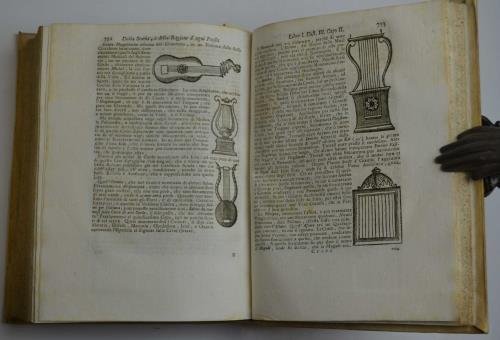 Della storia e della ragione d'ogni poesia…