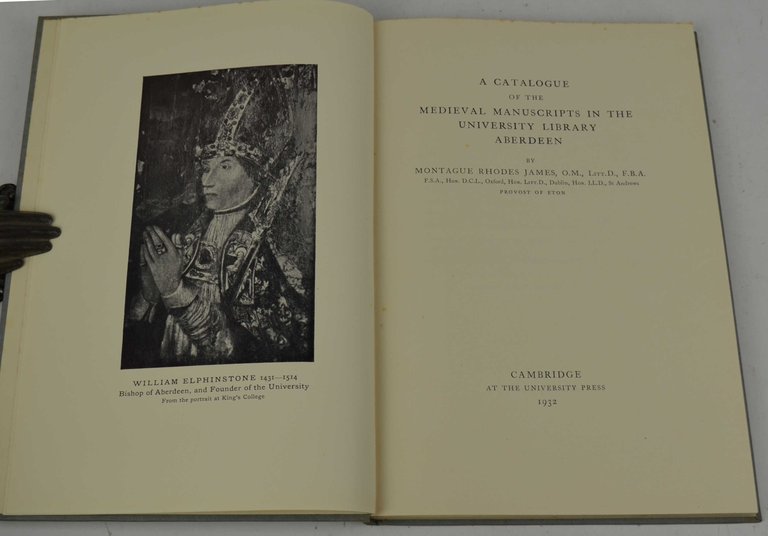 A Catalogue of the Medieval Manuscripts in the University Library … | Immagine Gallery 1