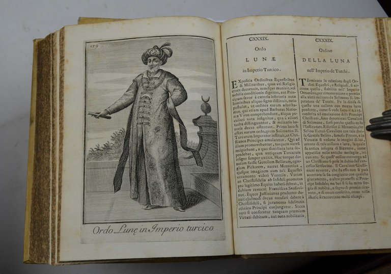 Catalogo degli ordini religiosi della Chiesa Militante espressi con Imagini, … | Immagine Gallery 4