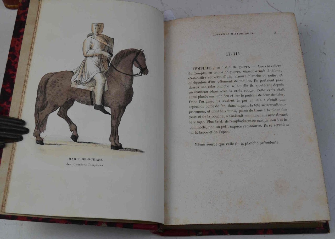 Costumes historiques de la France...
