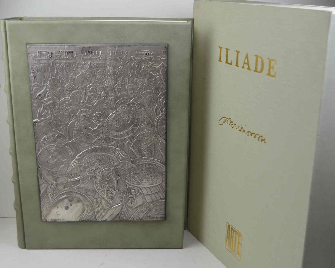 Iliade. Saggio introduttivo e commento di Louis Godart. Illustrazioni di … | Immagine principale