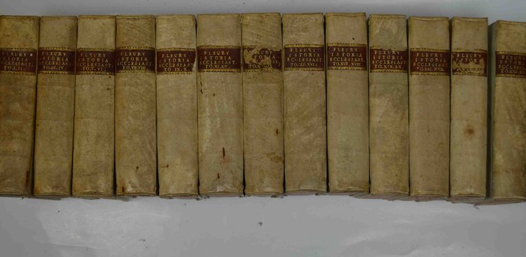 Istoria ecclesiastica... tradotta dal francese dal signor Conte Gasparo Gozzi.