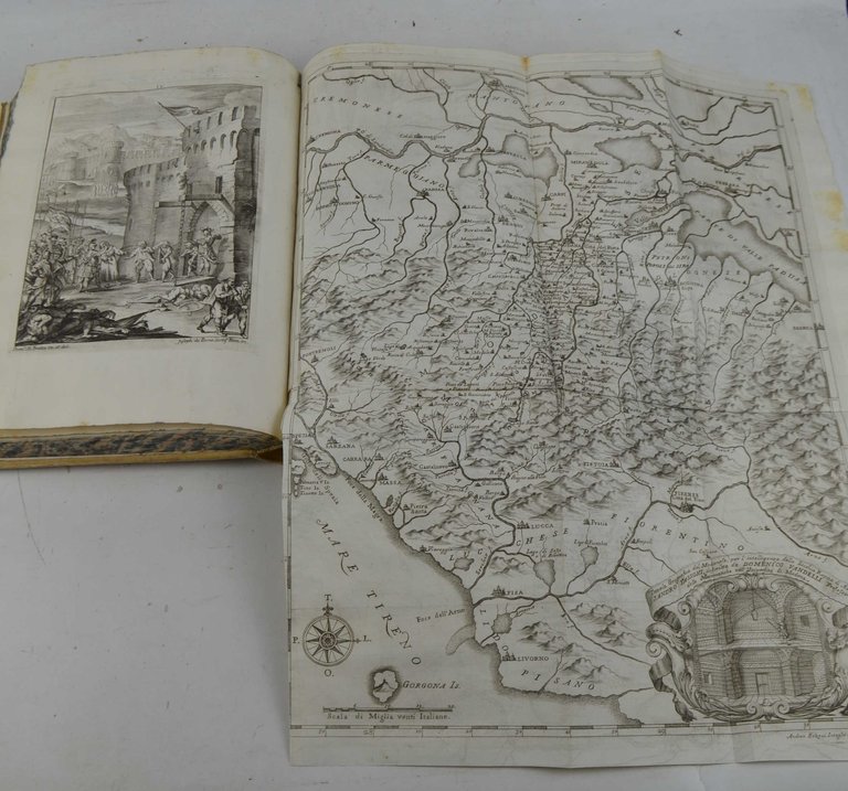La secchia rapita poema eroicomico di Alessandro Tassoni patrizio modenese, colle dichiarazioni di Gaspare Salviani romano, s�aggiungono la prefazione, e le annotazioni di Giannandrea Barotti ferrarese; le varie lezioni de� testi a penna...