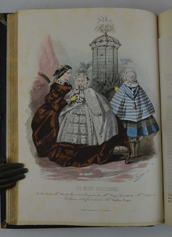 Les modes parisiennes.