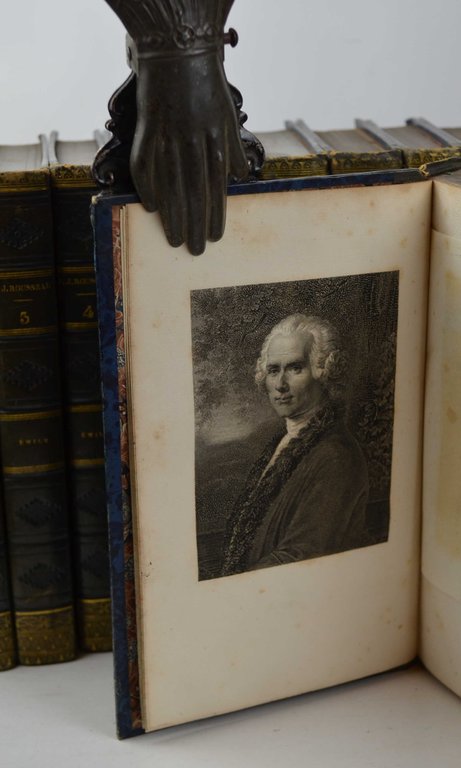 Oeuvres complètes… avec des éclaircissements et des notes historiques…