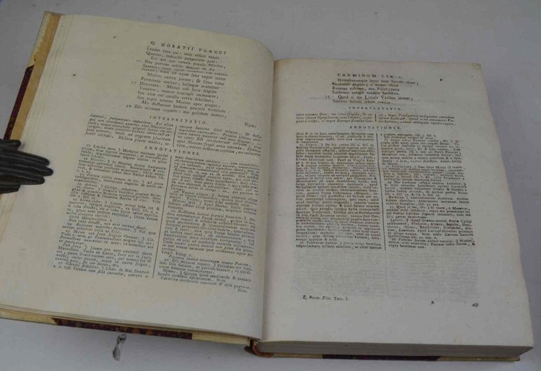 Opera. Interpretatione e note illustravit Ludovicus Desprez... jussu Christianissimi Regis …