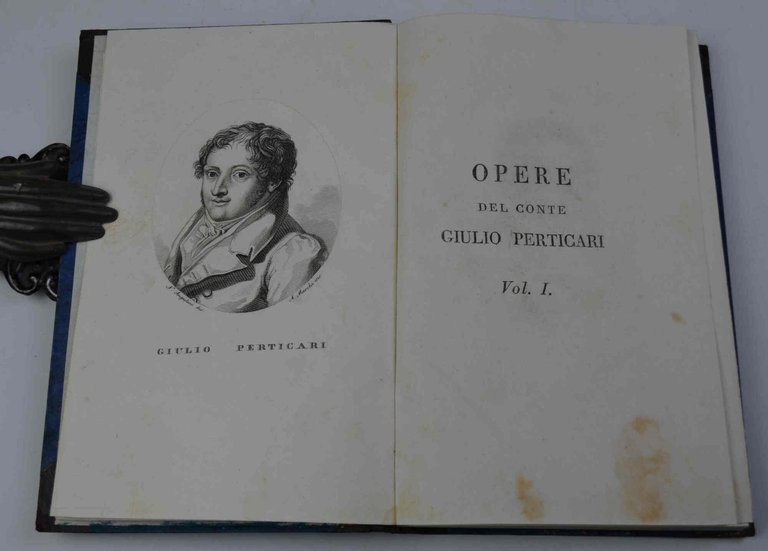 Opere.