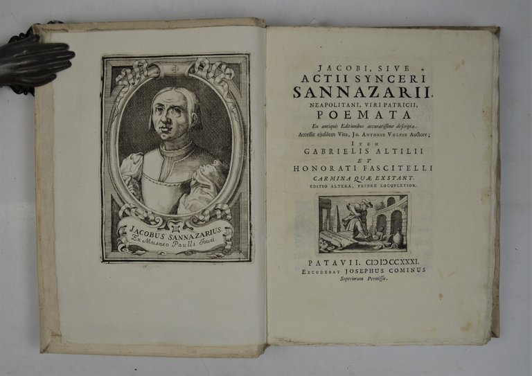 Poemata ex antiquis Editionibus accuratissime descripta. Accessit ejusdem Vita, Jo. … | Immagine Gallery 4
