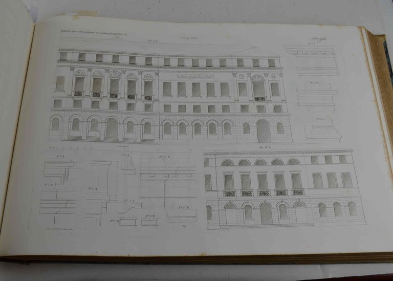 Studii architettonico-ornamentali nei quali si comprendono riduzioni di fabbricati in …