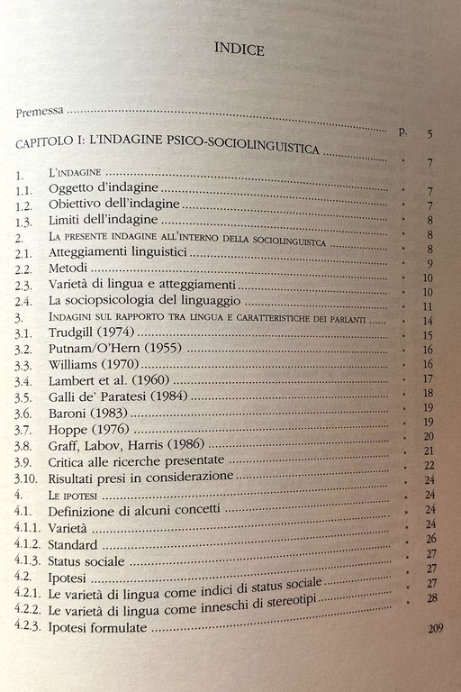 ATTEGGIAMENTI LINGUISTICI E STRATIFICAZIONE SOCIALE. LA PERCEZIONE DELLO STATUS SOCIALE …