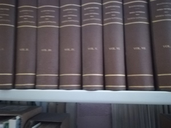 Storia Universale della Chiesa Cattolica 10 volumi.