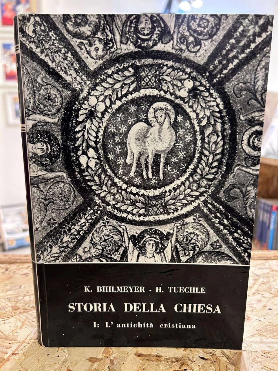 Storia della Chiesa vol. 1. L'antichità cristiana | Immagine principale