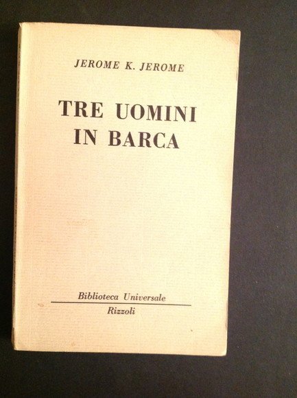 TRE UOMINI IN BARCA