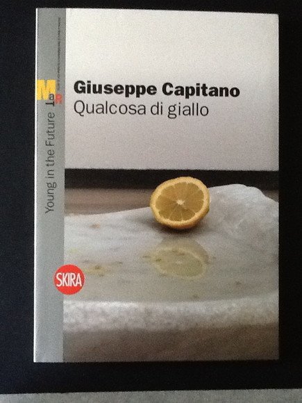 QUALCOSA DI GIALLO. SOMETHING YELLOW