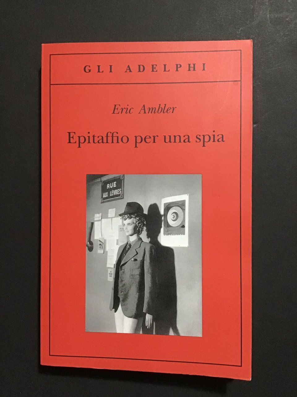 EPITAFFIO PER UNA SPIA | Immagine principale